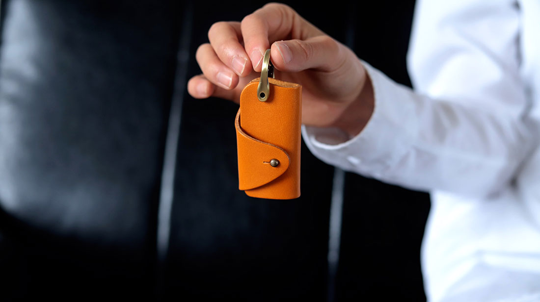 名入れ対応のナンバープレートキーケース